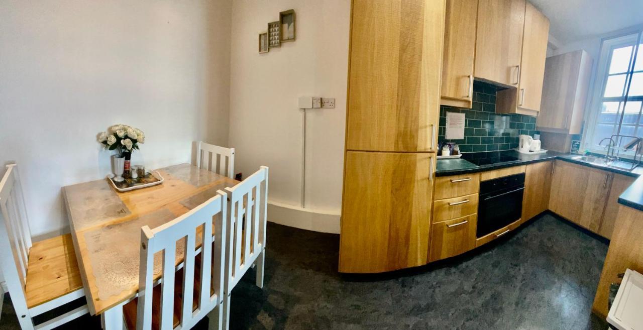 Old Town View Apartment Edimburgo Exterior foto